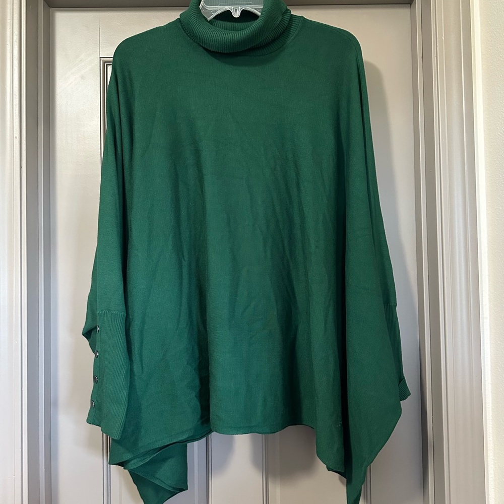 Alfani Emerald Green Turtleneck Dolman Sleeve Poncho Sweater